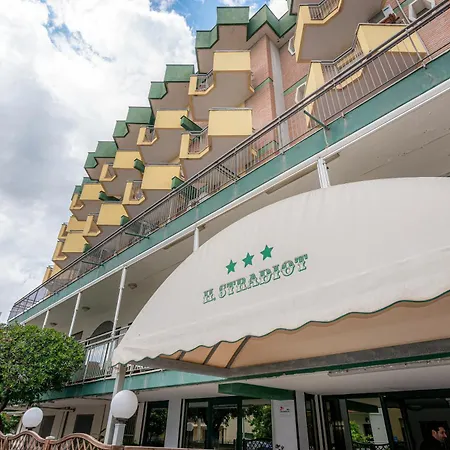 斯特拉迪奥特酒店 3* 里米尼